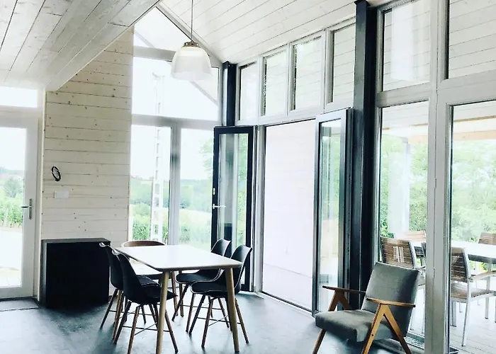 Wine & Space At Balaton Appartement *